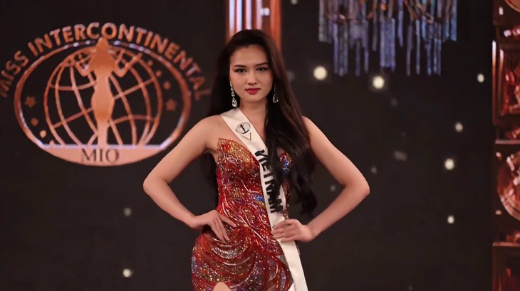 Phản ứng của 2 Hoa hậu quốc tế khi Thu Ngân trượt Miss Intercontinental lần thứ 53- Ảnh 1.