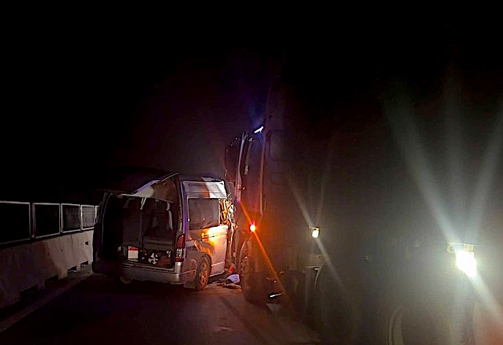 CSGT nêu loạt nguyên nhân dễ gây tai nạn liên hoàn trên cao tốc ngày Tết- Ảnh 2. CSGT nêu loạt nguyên nhân dễ gây tai nạn liên hoàn trên cao tốc ngày Tết- Ảnh 2.