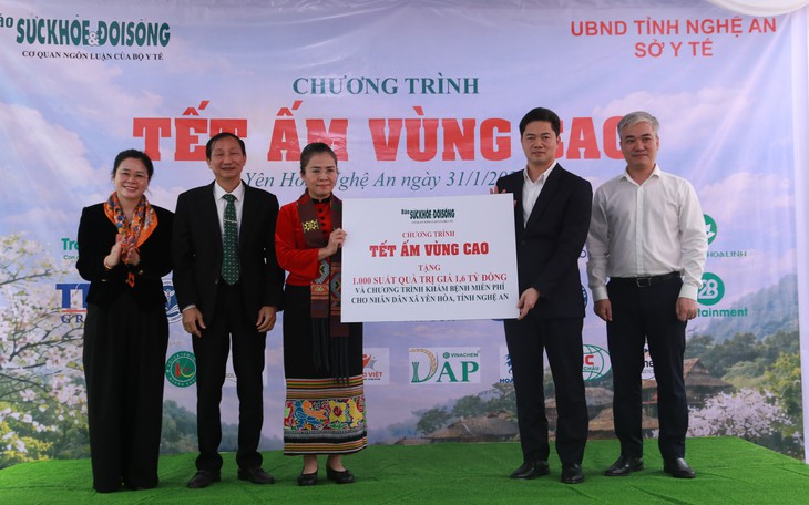 Thứ trưởng Thường trực Vũ Mạnh Hà làm việc tại vùng Tây Nam Nghệ An: Giữ vững tuyến cơ sở, nâng tầm bệnh viện khu vực miền núi- Ảnh 7.