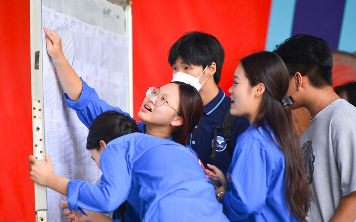 Hai trường hợp miễn thi ngoại ngữ trong xét công nhận tốt nghiệp THPT- Ảnh 2.