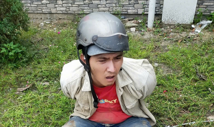 Đang đi vay tiền, 2 thanh niên nảy ý định trộm xe mô tô- Ảnh 1. Đang đi vay tiền, 2 thanh niên nảy ý định trộm xe mô tô- Ảnh 1.