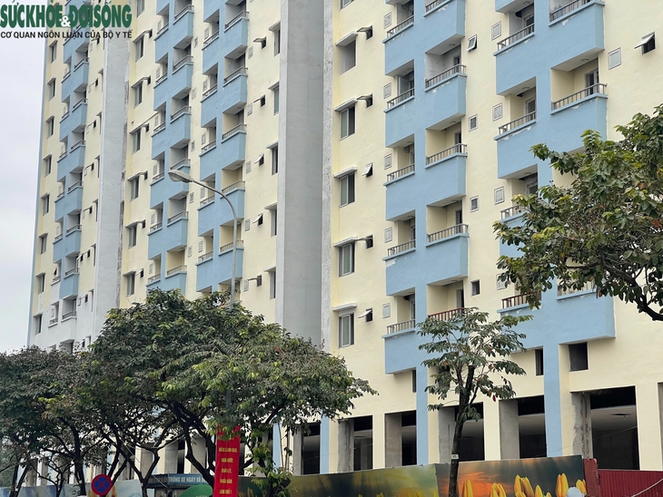 Diện mạo bất ngờ dự án nhà tái định cư bỏ hoang nhiều năm trên 'đất vàng' Hà Nội- Ảnh 4. Diện mạo bất ngờ dự án nhà tái định cư bỏ hoang nhiều năm trên 'đất vàng' Hà Nội- Ảnh 4.