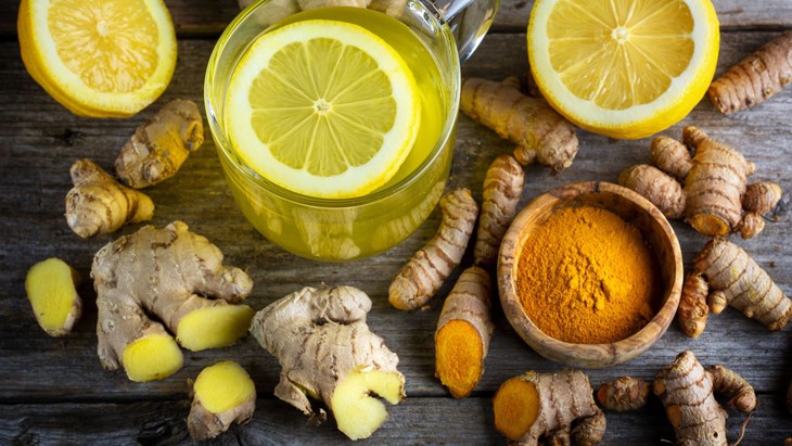 Không cần tìm đâu xa, 5 gia vị này giúp 'quét sạch' cholesterol xấu hiệu quả bất ngờ- Ảnh 1.