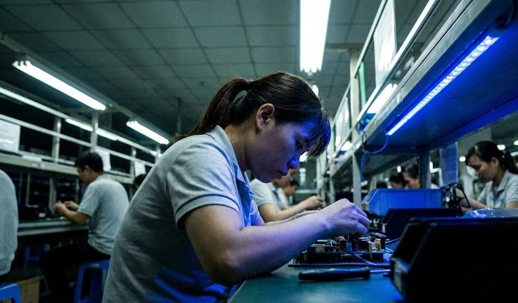 Làm ca đêm kéo dài, nội tiết phụ nữ thay đổi ra sao?- Ảnh 1.