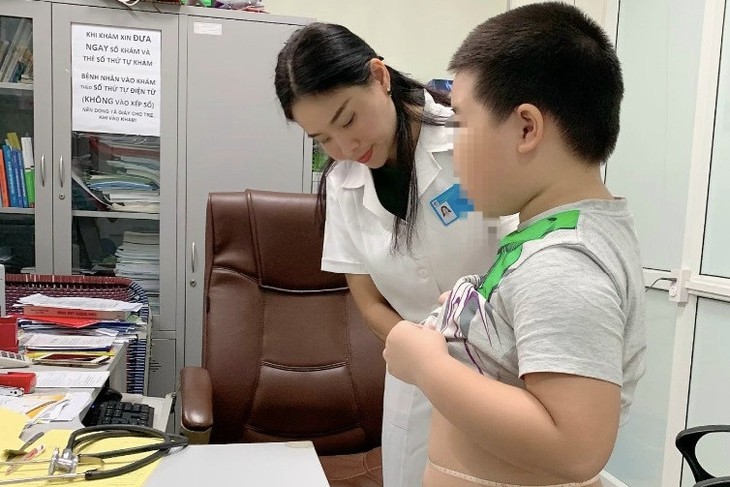 Nguy cơ thừa cân, béo phì ở trẻ học đường và giải pháp dinh dưỡng- Ảnh 1.