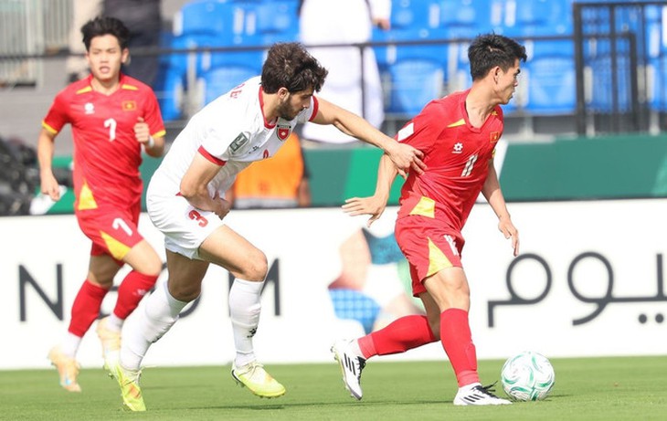 Tận dụng 'vũ khí' cố định, U23 Việt Nam thắng 2-0 ở trận ra quân VCK châu Á 2026- Ảnh 2. Tận dụng 'vũ khí' cố định, U23 Việt Nam thắng 2-0 ở trận ra quân VCK châu Á 2026- Ảnh 2.