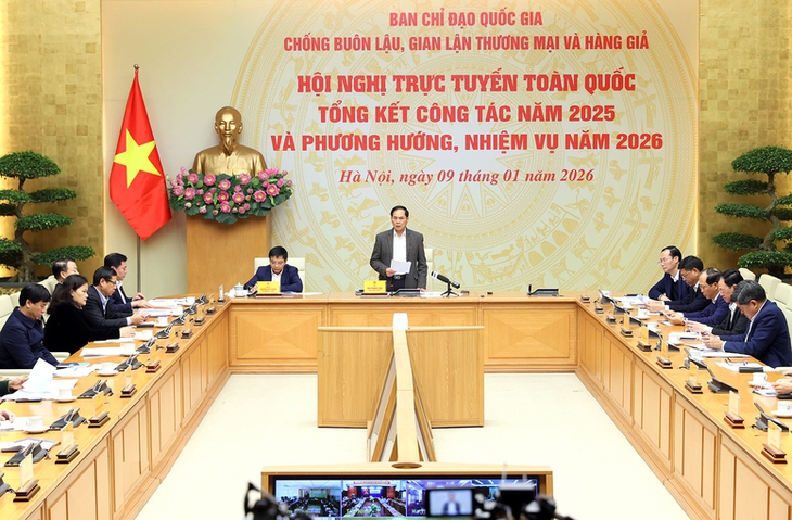 Phó Thủ tướng yêu cầu chống buôn lậu, hàng giả phải là nhiệm vụ ưu tiên hàng đầu, lâu dài- Ảnh 1.