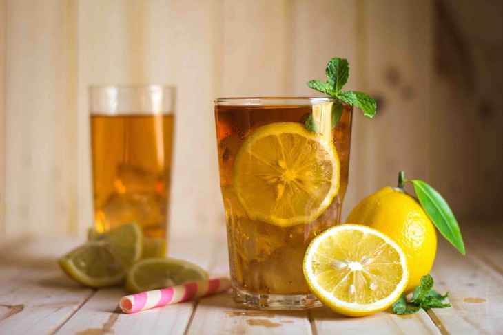 Uống trà xanh với chanh ngon, tốt nhưng 3 nhóm người nên thận trọng- Ảnh 1. Uống trà xanh với chanh ngon, tốt nhưng 3 nhóm người nên thận trọng- Ảnh 1.