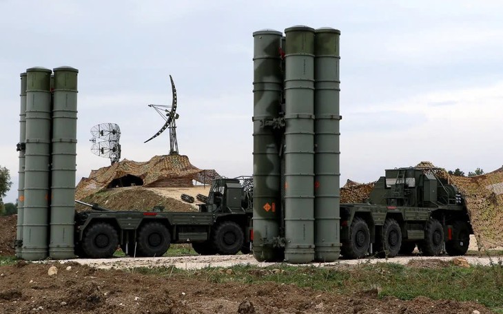 Tiêm kích Su-35 ghép đôi với hệ thống S-400 săn đối thủ tầm xa- Ảnh 2.