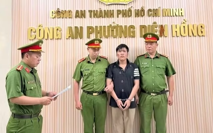 Bắt 4 người nước ngoài bị truy nã quốc tế lẩn trốn tại Đà Nẵng- Ảnh 2.