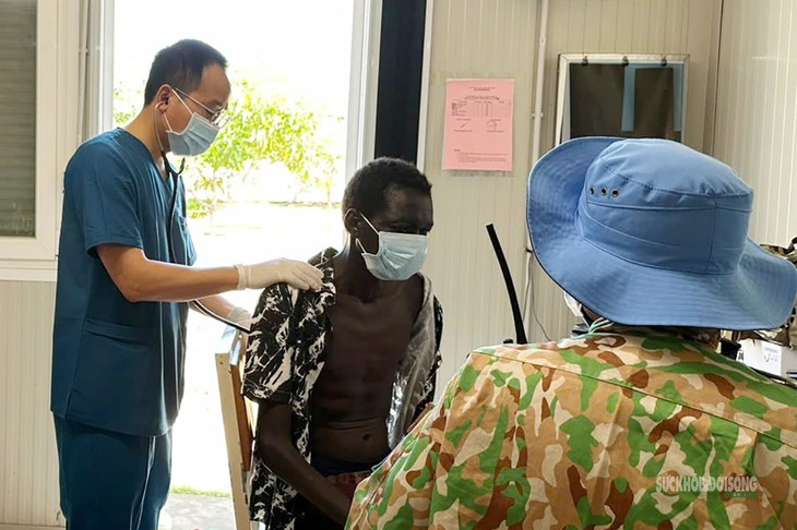 Người dân Abyei đặt niềm tin vào quân y Việt Nam - Ảnh 1.