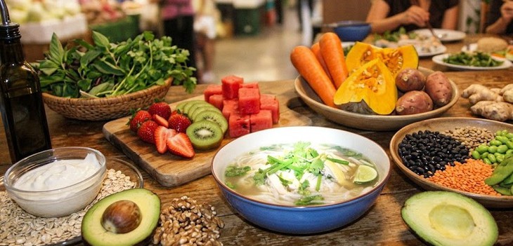 Bí quyết không tăng cân sau ngừng chế độ ăn keto - Ảnh 1.