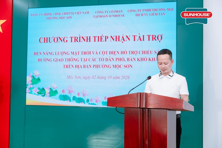 SUNHOUSE mang ánh sáng đến những tuyến đường còn khó khăn tại Mộc Sơn- Ảnh 2.