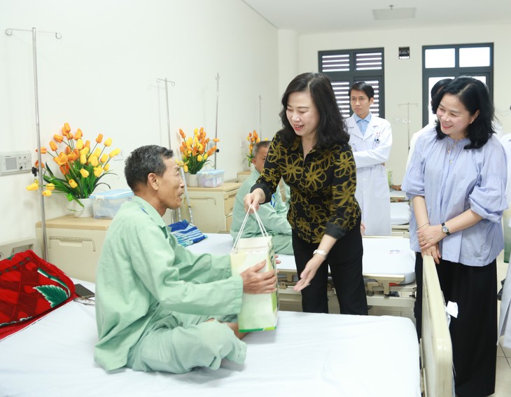 Bộ Y tế xây dựng lộ trình điều chỉnh mức đóng BHYT gắn với mở rộng quyền lợi- Ảnh 1.