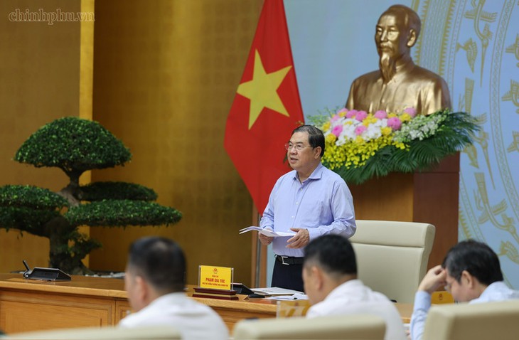 Phó Thủ tướng yêu cầu phát triển nhà ở phù hợp khả năng của người dân - Ảnh 1.