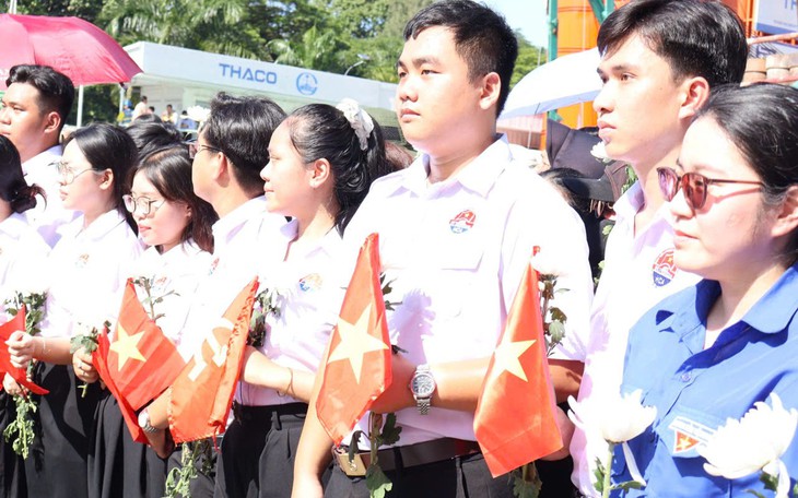 Xúc động tìm thấy thêm 20 hài cốt liệt sĩ tại Công viên Lê Thị Riêng - Ảnh 2.