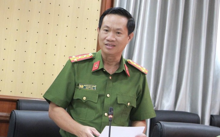 Hơn 2 tạ nội tạng, xương động vật không rõ nguồn gốc trên đường đi tiêu thụ - Ảnh 2.