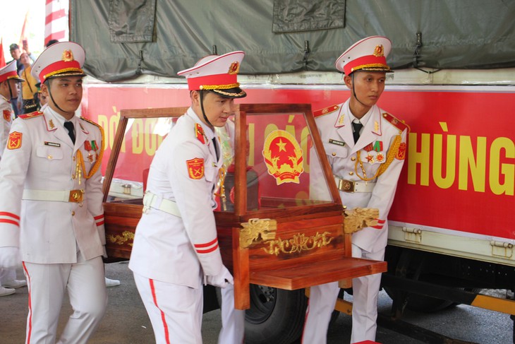 Các anh hùng liệt sĩ đã tới nơi an nghỉ - Ảnh 5.