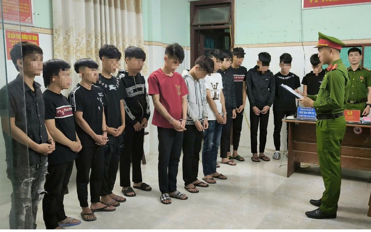 Chiêu trò livestream ‘mở ngọc trai’: Hứa lãi tiền tỷ, nhiều người sập bẫy mất trắng - Ảnh 2.