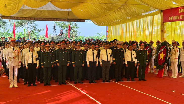 Hải Phòng truy điệu và an táng 56 hài cốt liệt sĩ, đồng bào tử nạn- Ảnh 1.