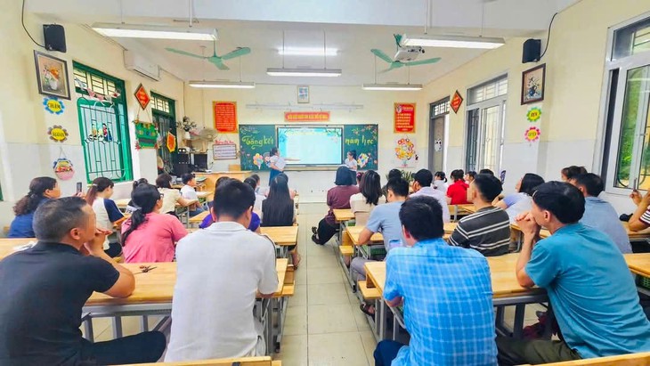 'Số phận' điều hòa, tivi lớp học trước quy định siết quỹ phụ huynh- Ảnh 1.