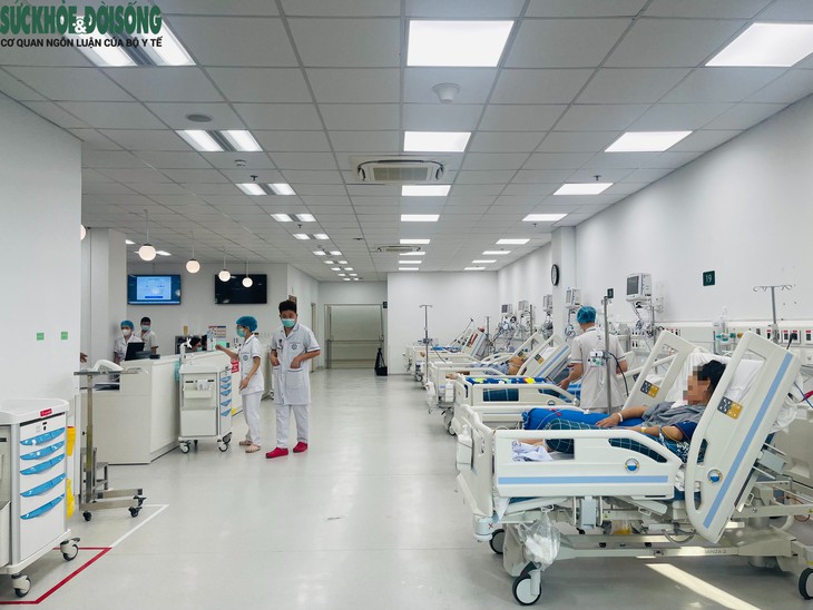Lên chuyến tàu sớm đưa bác sĩ về gần với người bệnh- Ảnh 5.