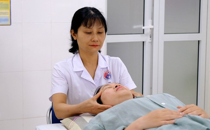 Ngày Mãn kinh thế giới 18/10: Nâng cao chất lượng sống cho phụ nữ trung niên - Ảnh 1.