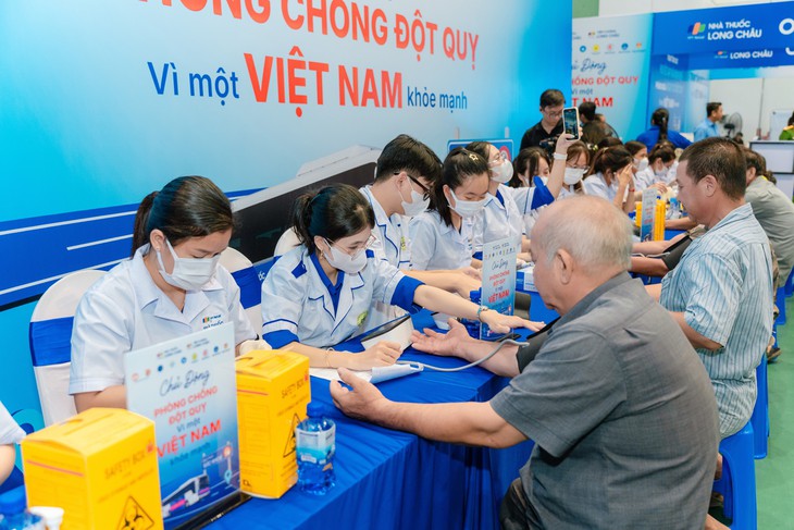 Forbes Việt Nam vinh danh Long Châu trong Top 50 doanh nghiệp dẫn đầu về ESG 2026 - Ảnh 4.