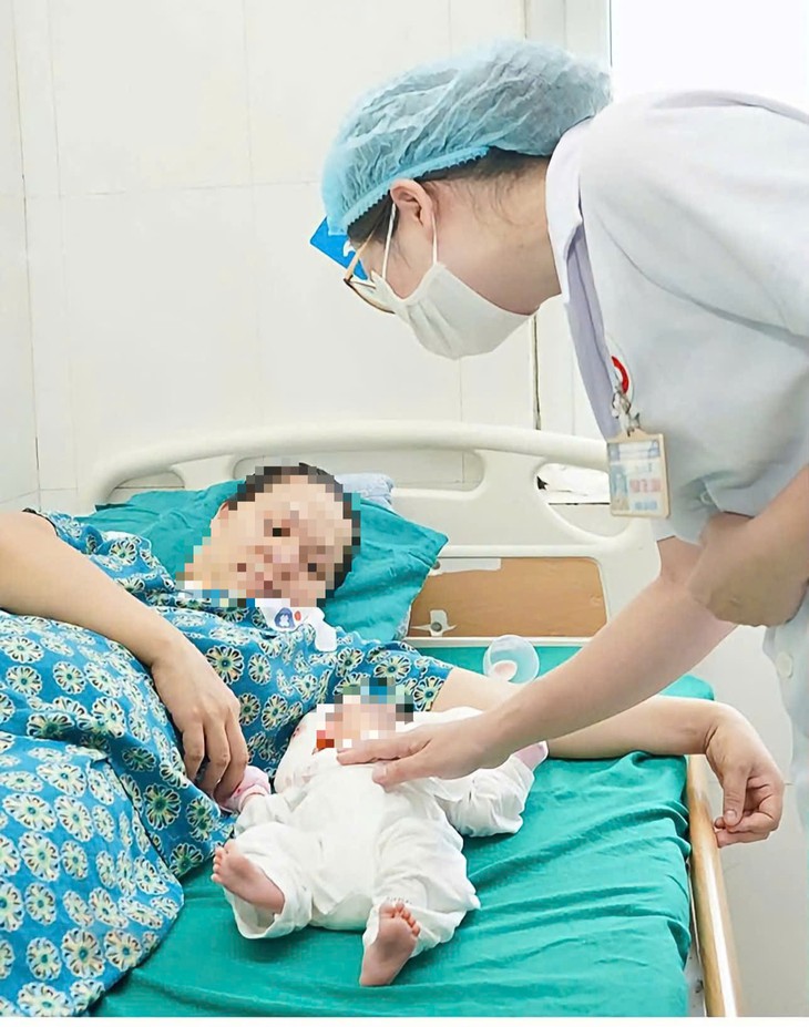 Sản phụ sinh con sau 2 năm bảo tồn tử cung do rau cài răng lược- Ảnh 3.