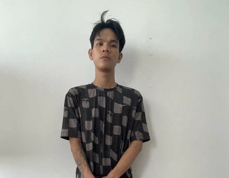 Khởi tố đối tượng trộm bộ lư thờ cúng ánh kim màu vàng- Ảnh 1.