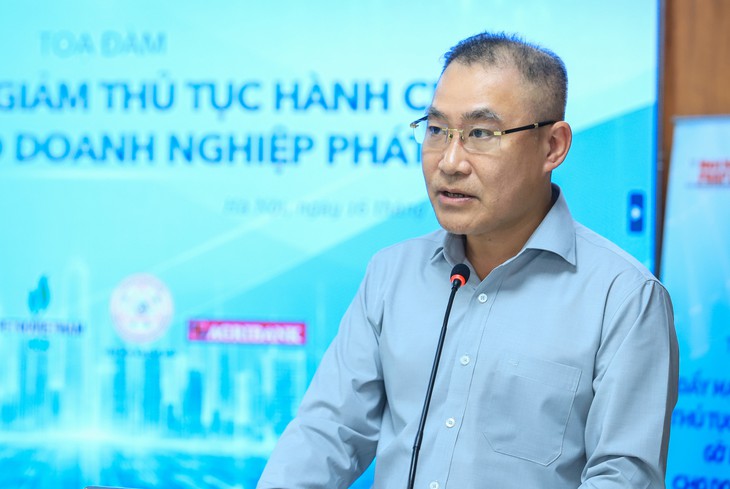 Cắt giảm thủ tục hành chính, giảm chi phí cho doanh nghiệp - Ảnh 2.