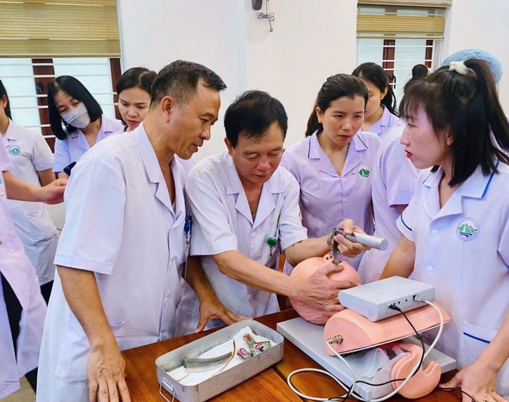 Cấp cứu ngoại viện, rút ngắn 'thời gian vàng' cứu người bệnh- Ảnh 1.