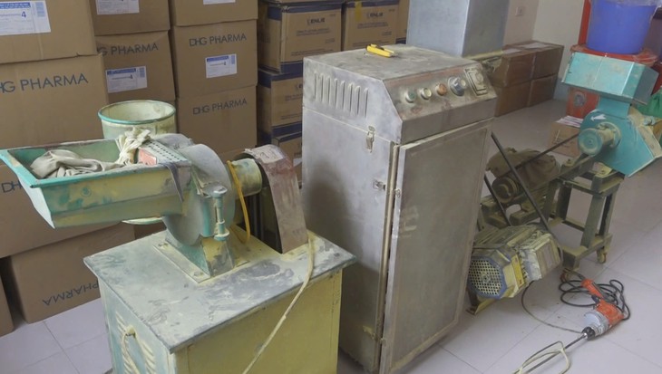 Triệt phá đường dây thuốc giả quy mô lớn- Ảnh 5.