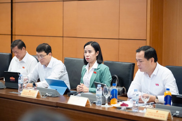 Chủ tịch Quốc hội: Kiên quyết thay thế cán bộ đùn đẩy, né tránh, sợ trách nhiệm- Ảnh 4.