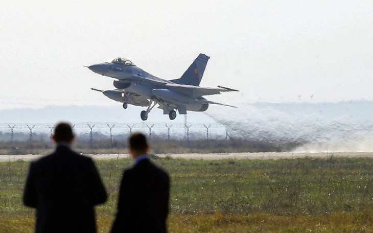 Mỹ trang bị 'nanh vuốt' siêu vượt âm cho loạt chiến đấu cơ F-16- Ảnh 2.