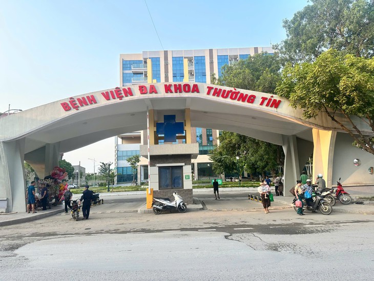 Tin mới về 42 người nghi ngộ độc khí clo: Có bệnh nhân suy hô hấp- Ảnh 2.