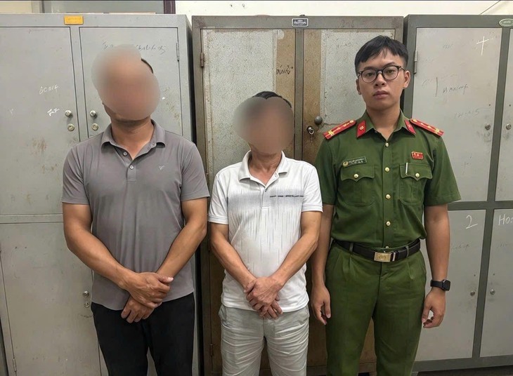 Kiểm tra quán ăn, phát hiện nơi ghi lô, đề- Ảnh 1.