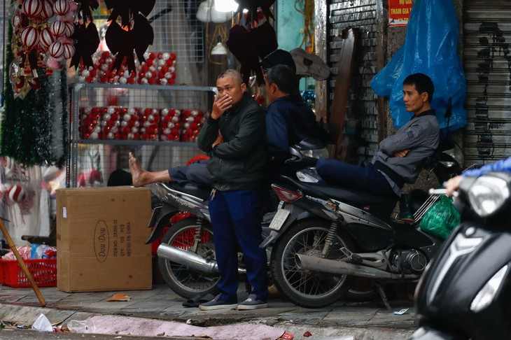 Miền Bắc sắp rét 14 độ sau đợt nắng nóng gay gắt dài ngày- Ảnh 1.