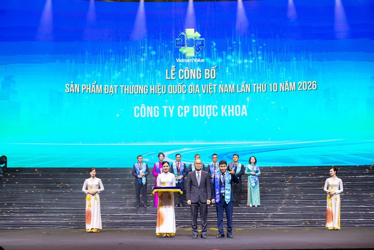 Hệ thống chất lượng phía sau thuốc nhỏ mắt Eskar đạt Thương hiệu quốc gia - Ảnh 1.