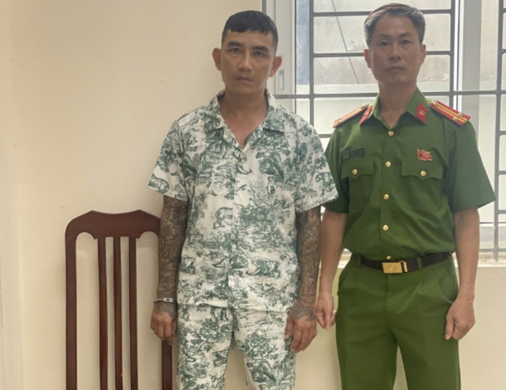 Công an Hà Nội bắt giữ đối tượng truy nã Hoàng Quốc Luân - Ảnh 1.