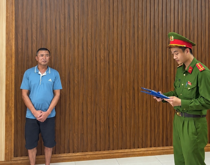 Cầm dao đe đọa, chặn xe người đi đường- Ảnh 1.