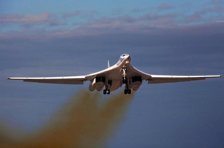 Ba máy bay ném bom Tu-160 của Nga đồng loạt gặp sự cố bất thường - Ảnh 1.