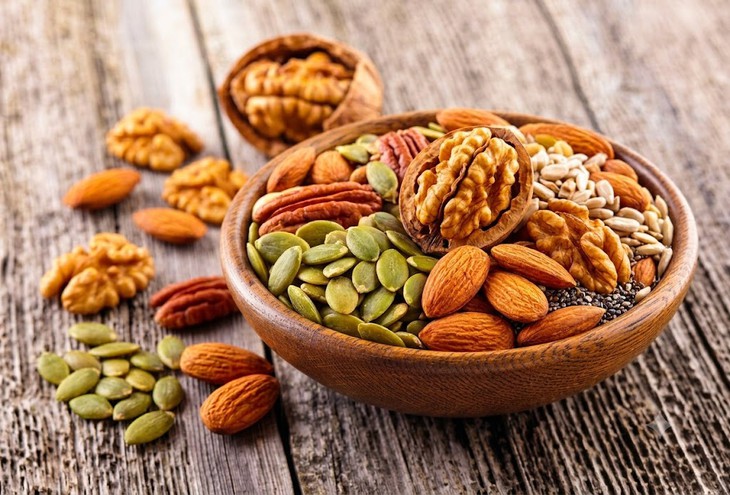6 nhóm thực phẩm tốt nhất cho sức khỏe não bộ - Ảnh 1.