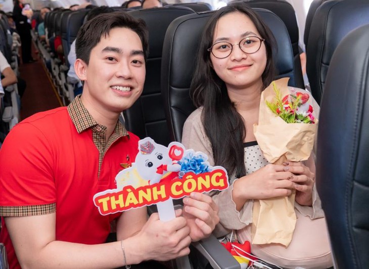 Cùng Vietjet trao gửi ngọt ngào đến một nửa xinh đẹp của thế giới nhân ngày 20/10 - Ảnh 2.