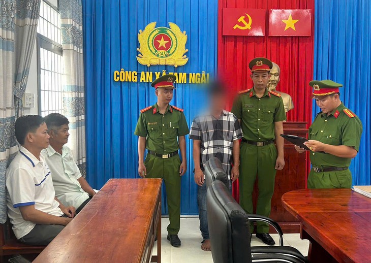 Không được nợ tiền mua lòng lợn, người đàn ông đã dùng dao chém người - Ảnh 1.