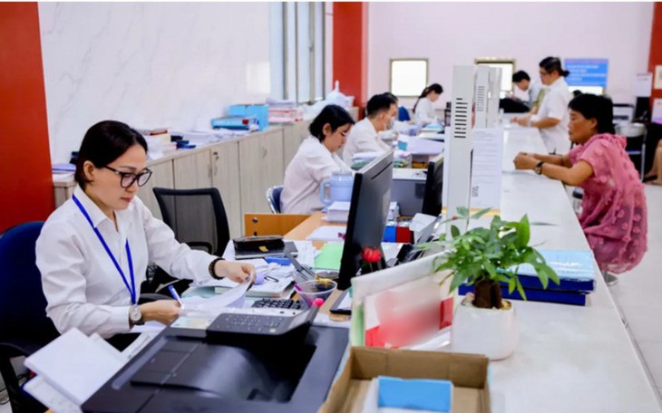 Bộ Nội vụ rà soát, cơ cấu lại và xây dựng phương án biên chế cán bộ- Ảnh 2.