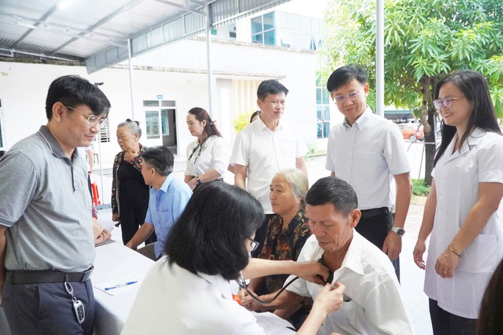 83% dân số Hà Tĩnh đã được khám sức khỏe định kỳ- Ảnh 1.