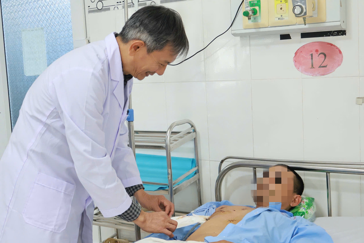 Cứu kịp thời bệnh nhân bị thủng tim- Ảnh 1.