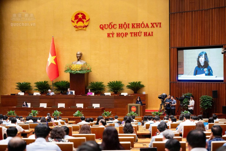Siết quản lý giá thuốc, thiết bị y tế, ngăn mua bán lòng vòng- Ảnh 3.