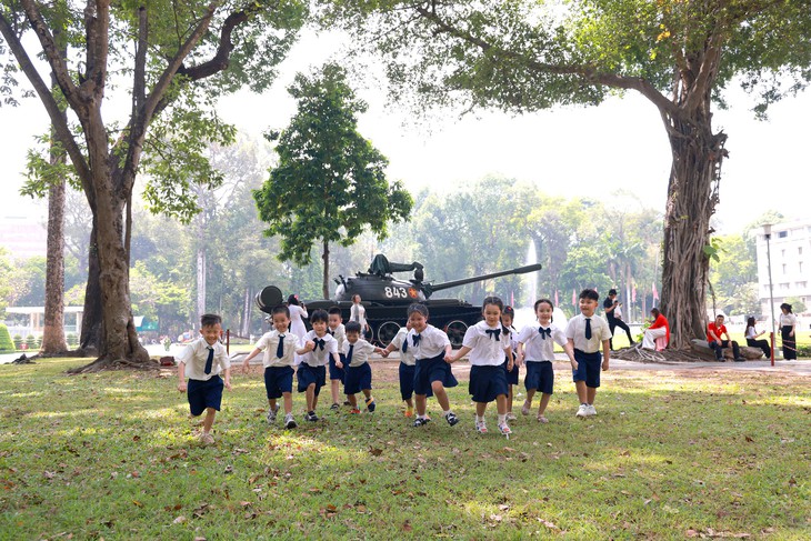 Mạnh tay chặn đứng nguồn thải gây ô nhiễm không khí để bảo vệ sức khỏe  - Ảnh 2.
